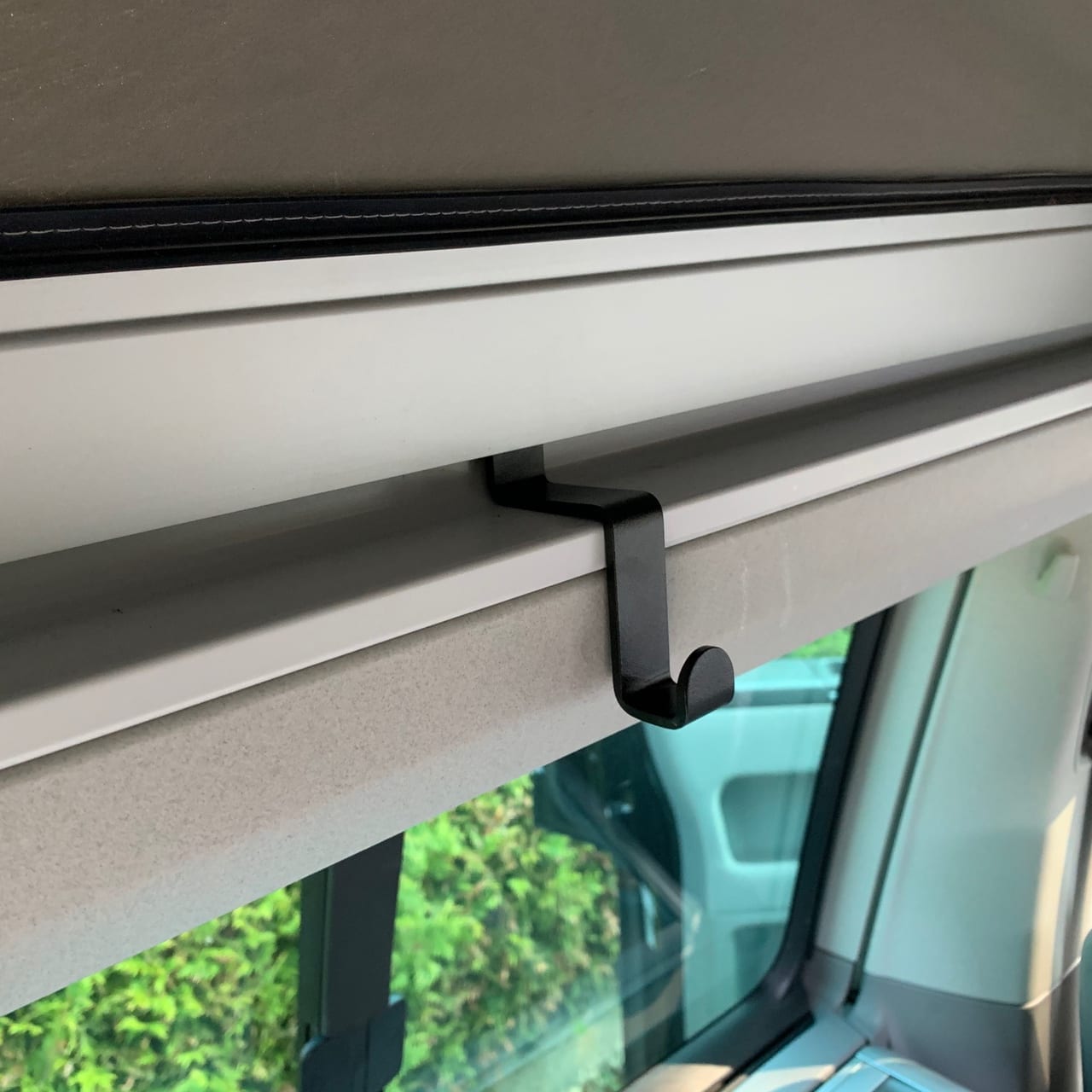 Haken Aluminium Dachleiste passend für VW T5 T6 T6.1 - BE-Vanlife