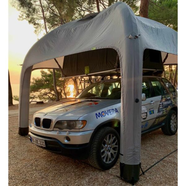 Roof tent